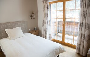 3 chambres, Wi-Fi gratuit, draps fournis