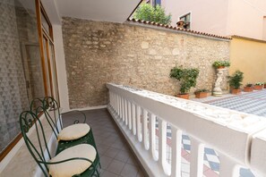 Outdoor banquet area - Appartamento Dany (Toscolano Maderno)