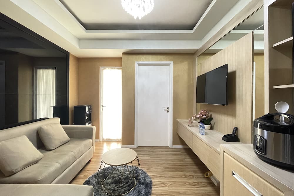 Luxury And Spacious 1Br Apartment At Parahyangan Residence Bandung