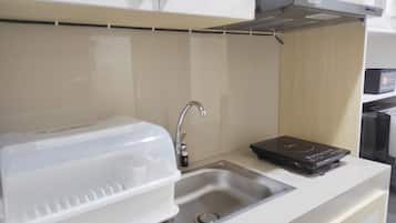 Fridge, stovetop, cookware/dishes/utensils