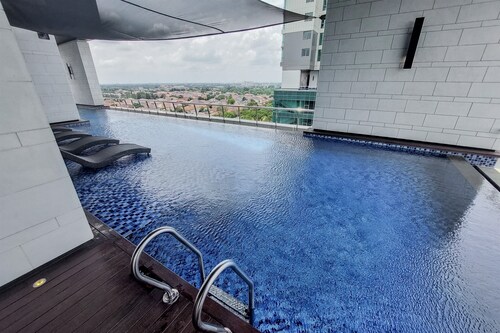 Spacious And Lavish 3Br At Hillcrest House Apartment