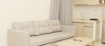 Luxury 1Br At Meikarta Apartment