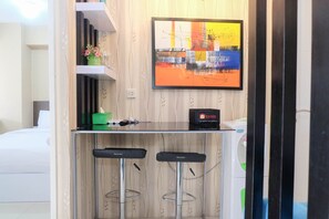 TV - Cozy And Best Deal 2Br Bassura City Apartment (Jakarta)