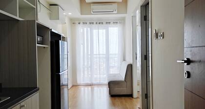 Cozy Stay And Homey 2Br Vida View Apartment