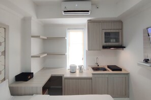 Interior - Nice Cozy Studio At Paltrow City Apartment (Semarang)