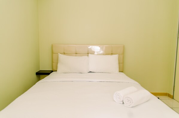 2 عدّة غرف نوم وواي فاي مجانًا وملاءات أسرّة