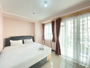 Room | 1 bedroom, free WiFi, bed sheets - Classic Luxurious 1Br Apartment At Gateway Pasteur Bandung (Cimahi)