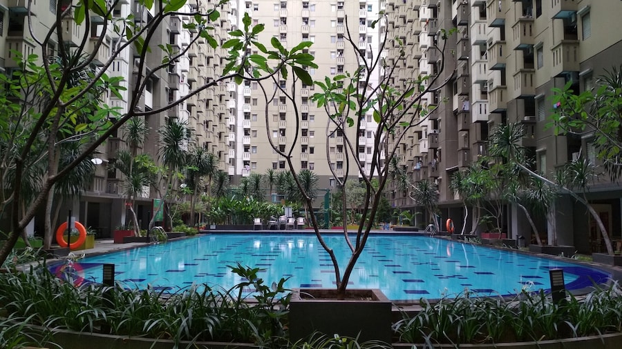 Spacious Studio Room At Gateway Ahmad Yani Cicadas Apartment