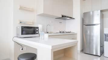 Kamar | Dapur pribadi | Lemari es, kompor, dan peralatan masak/sendok-piring