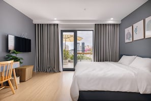 Studio Sea View | Premium-sengetøj, senge med topmadrasser, gratis produkter i minibaren