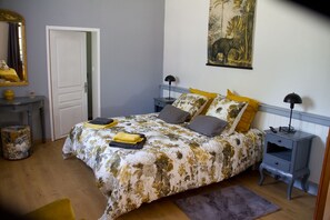 1 chambre, systĂšme dâinsonorisation, Wi-Fi, literie fournie