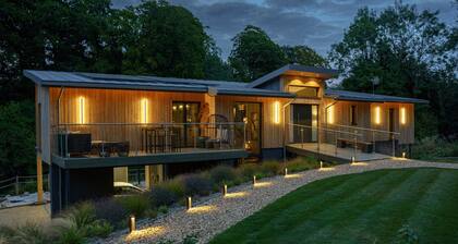 Stunning, Exclusive, Private, Lake Side Eco House