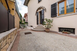 Dettaglio esterni