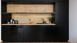 Private kitchen - Elegant Apartment in Gdansk | Parking | Close to the Beach (Gdansk)