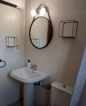 Een bad, een bidet