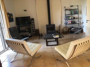 DVD-soitin, musiikkikirjasto, stereot