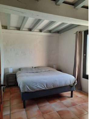 2 habitaciones, cuna de viaje y wifi 