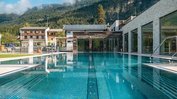 Indoor pool, seasonal outdoor pool