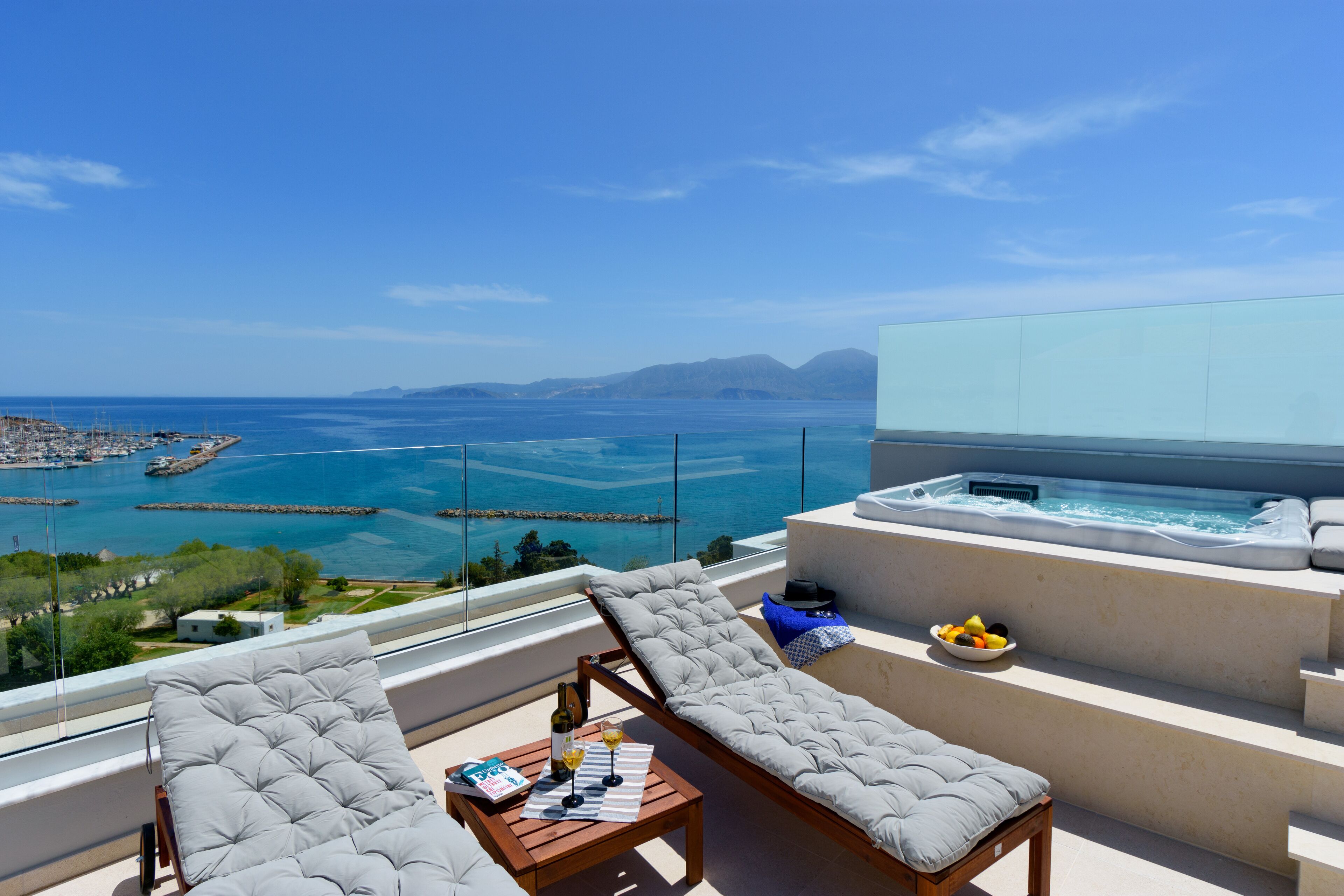 Bain à remous extérieur