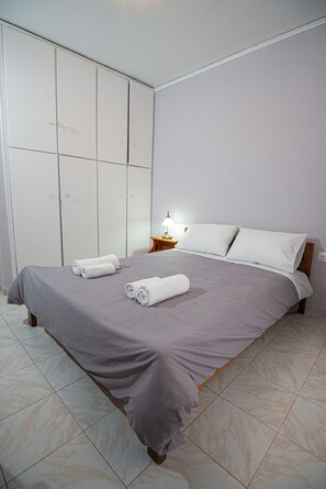 2 chambres, Wi-Fi gratuit, draps fournis