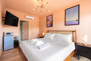 1 bedroom, desk, iron/ironing board, WiFi - 123 · ☀Pool✔ Beach✔ Self Checkin✔ Free Parking✔ (Clearwater)