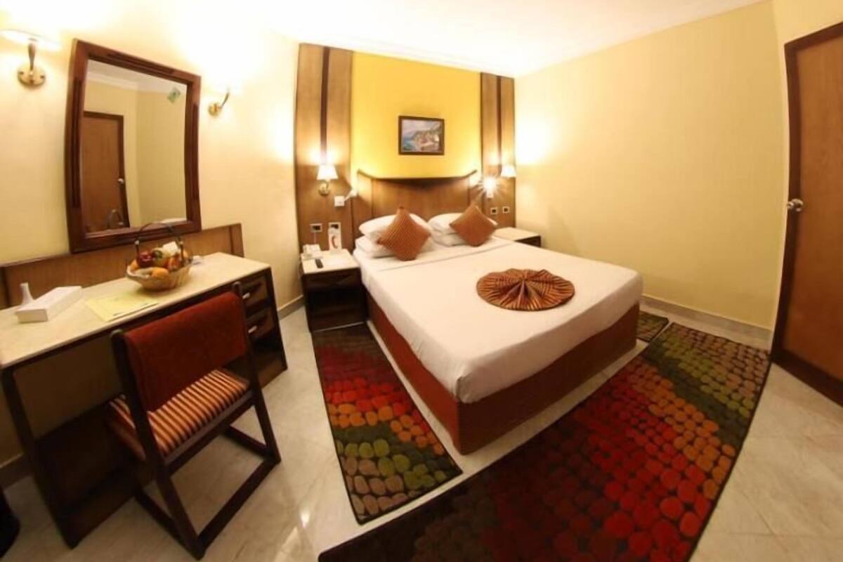 Minibar, in-room safe, blackout drapes, iron/ironing board (on request)