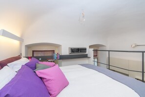 1 chambre, fer et planche à repasser, Wi-Fi gratuit, draps fournis