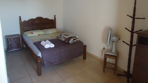 Standard Studio, Kitchenette, City View