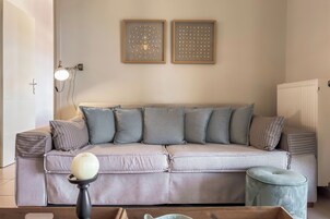 Flat-screen TV, DVD player