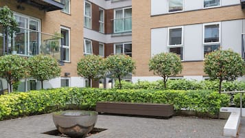 تفاصيل الفندق من الخارج