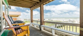 Mermaid Manor:Beachfront Sun, Sand, & Good Times!