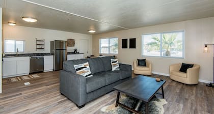 Fort Mohave charming home/perfect desert getaway