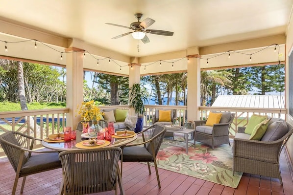 Outdoor dining