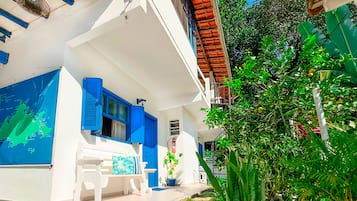 Classic Room | Premium bedding, minibar, free WiFi, bed sheets
