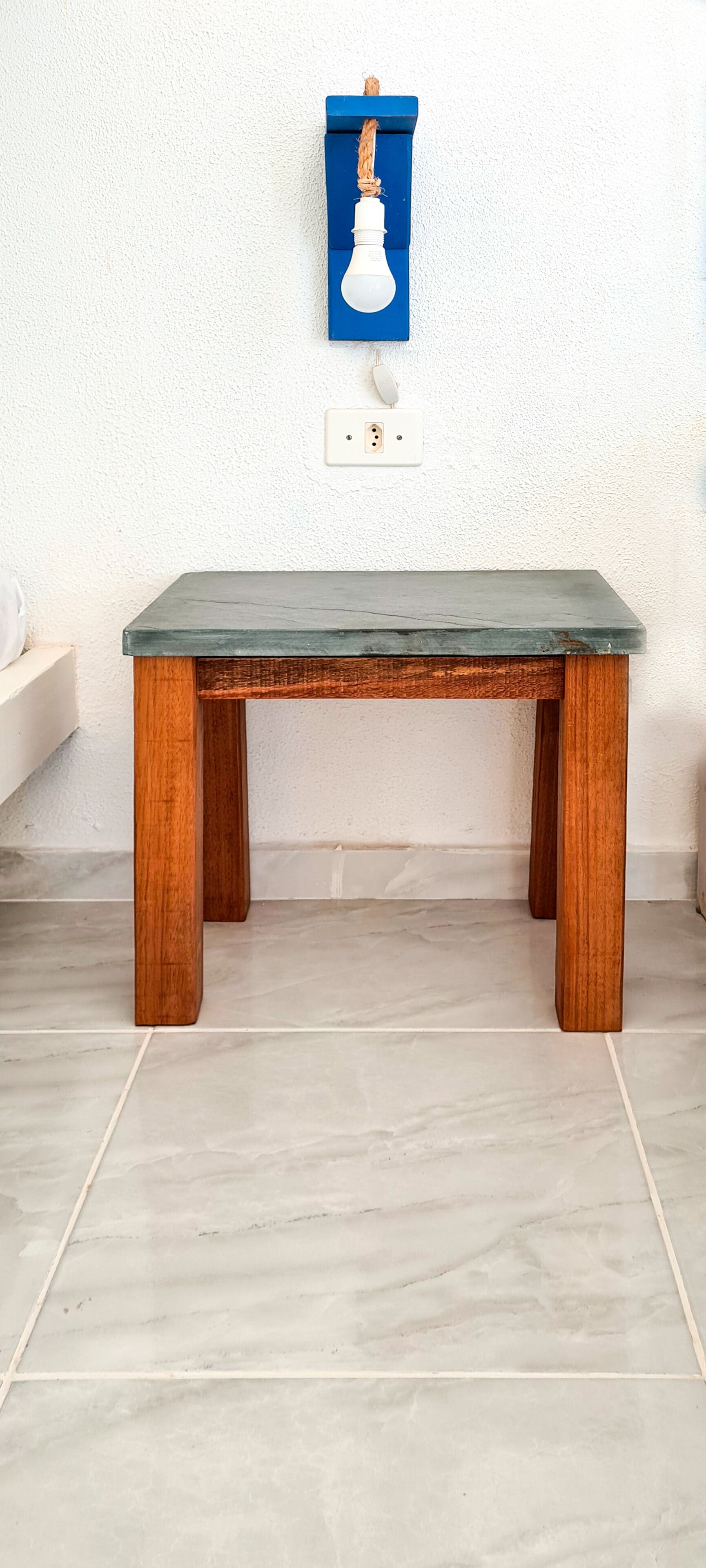 Comfort-Zimmer | Hochwertige Bettwaren, Minibar, kostenloses WLAN, Bettwäsche