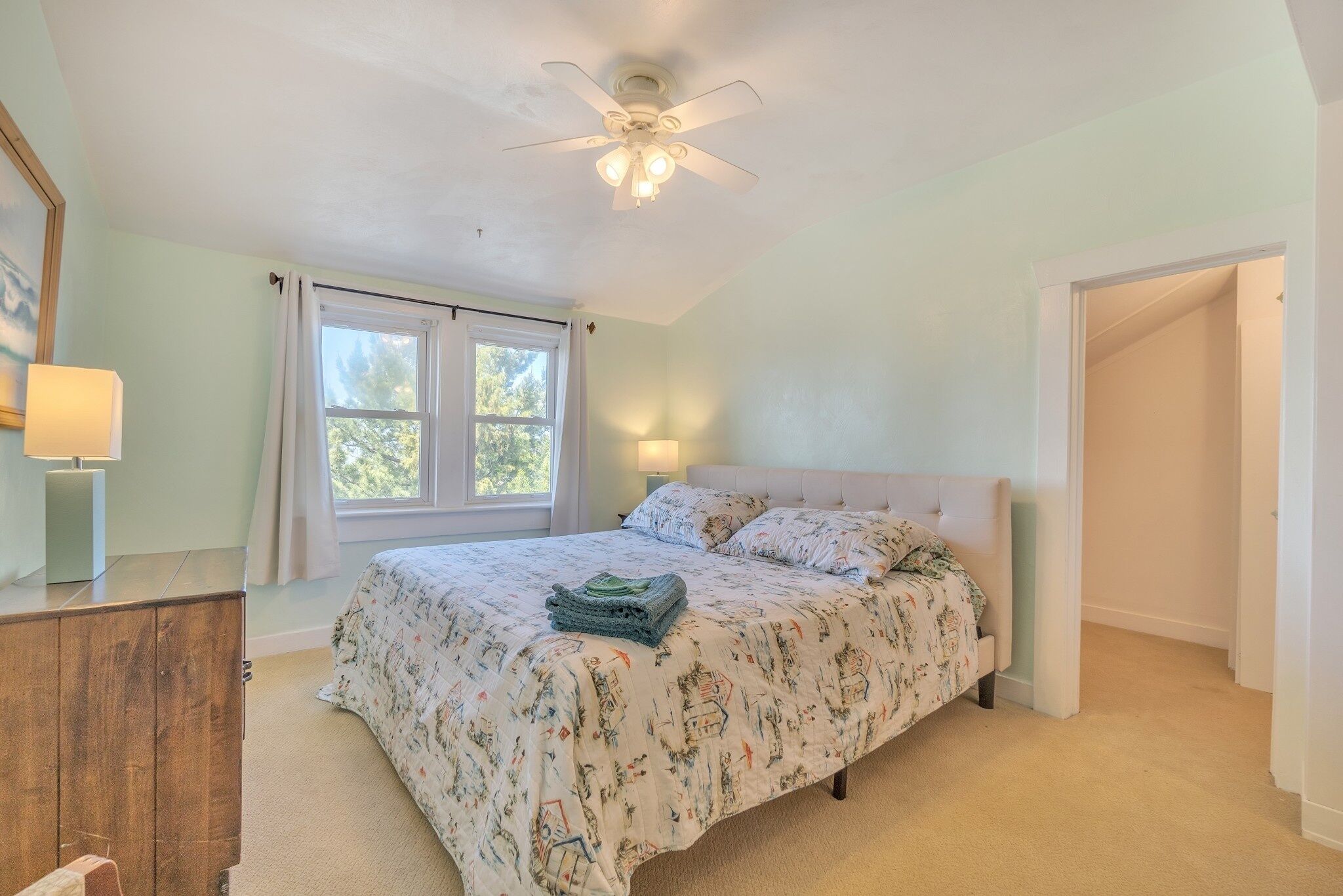 Cottage, 4 Bedrooms | 4 bedrooms, free WiFi