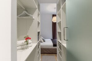 2 chambres, fer et planche à repasser, Wi-Fi gratuit