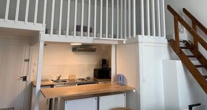 21m² Tout Confort Pour 2 Proche Des Remparts