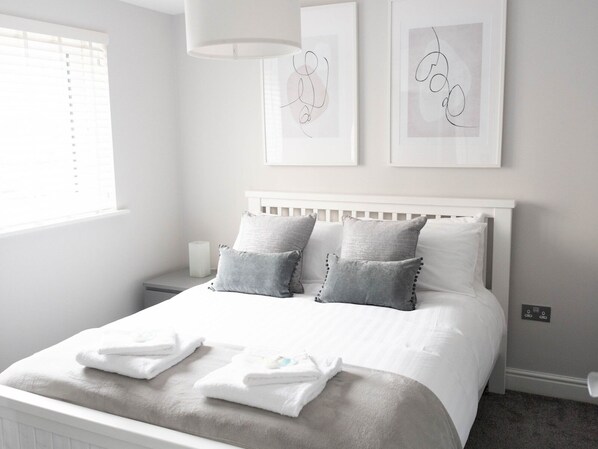 2 Schlafzimmer, Bügeleisen/Bügelbrett, kostenloses WLAN, Bettwäsche