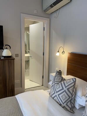 Interior - Belgravia Apartments (London)