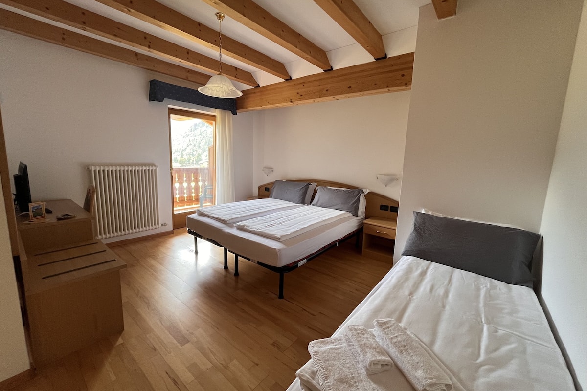 Superior-Dreibettzimmer