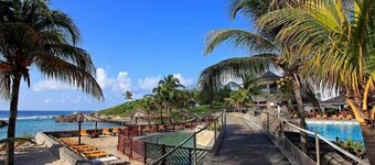 Apartment 2902 MANONEVA, 2 BEDROOMS + ground floor living room in MANGANAO, 