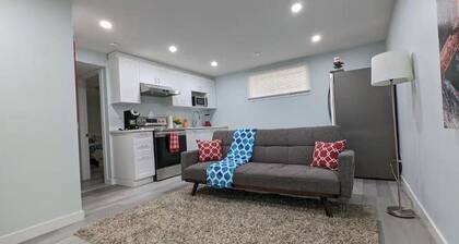 SERENE & MODERN 1BED SUITE + CLOSE TO AIRPORT