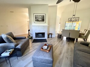 Smart-TV, Kamin