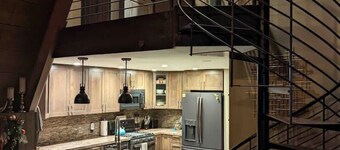 Dragonfly Landing *Pet Friendly! *