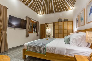 5 soveværelser, pengeskab på værelset, strygejern/strygebræt