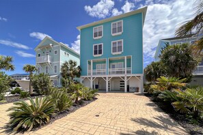 Duplex, 5 Bedrooms | Exterior