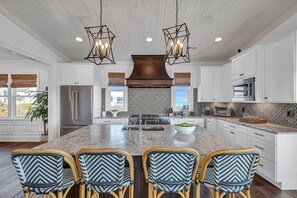 Casa, 5 habitaciones | Cocina privada