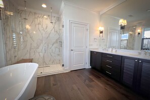 Ferienhaus, 5 Schlafzimmer | Badezimmer | Handtücher