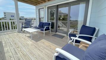 Townhome, 3 Bedrooms | Balcony